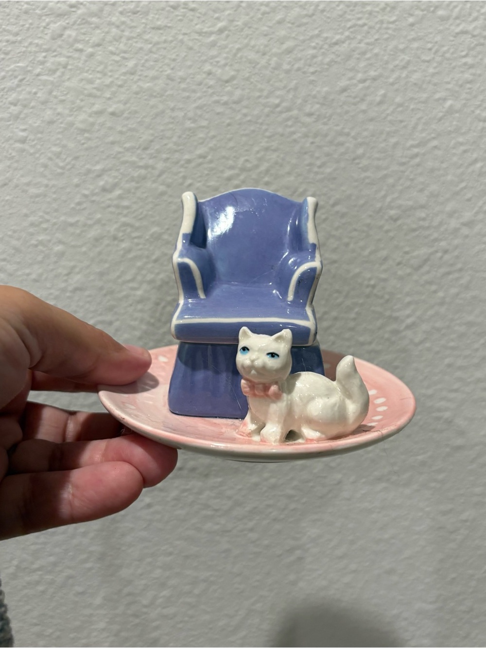 Ceramic Mini Chair & Cat Ring Dish - Lavender and Pink